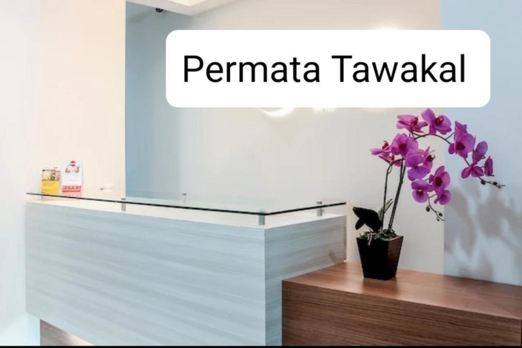 Permata Tawakal *